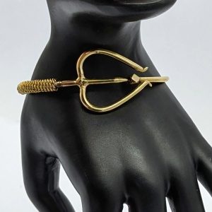 دستبند طرح چنگ | فروشگاه اینترنتی گلدید