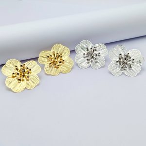 گوشواره گل توری | فروشگاه اینترنتی گلدید