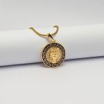 مدال ورساچه نگین دار | فروشگاه اینترنتی گلدید