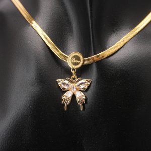 گردنبند پروانه بدل | فروشگاه اینترنتی گلدید